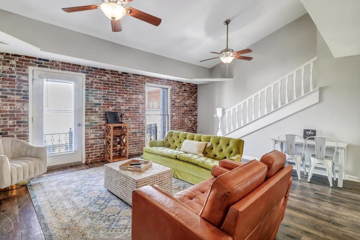 Eagle'S Landing Loft-Downtown Above Bull & Barrel Leilighet Statesboro Eksteriør bilde