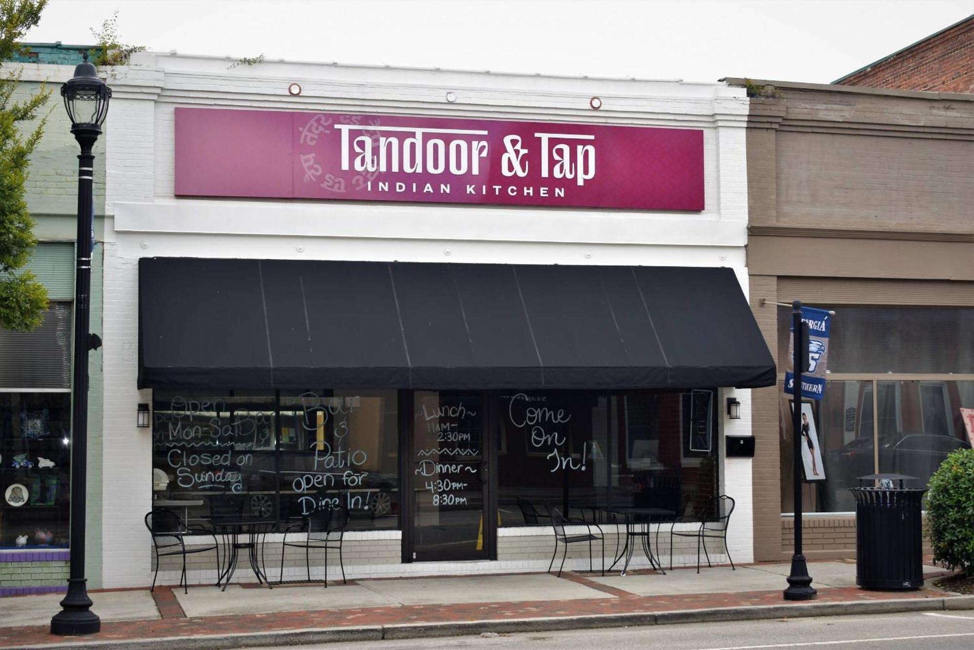 Eagle'S Landing Loft-Downtown Above Bull & Barrel Leilighet Statesboro Eksteriør bilde